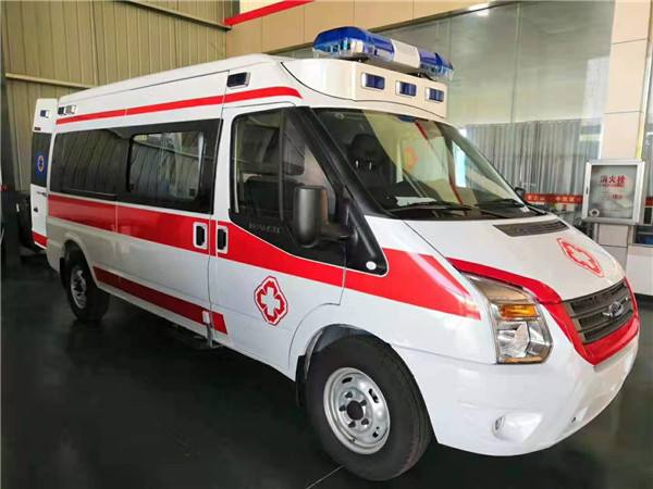 忻城县福特V362救护车